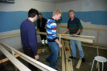Rammeverket begynner å ta form.  Foto: Bjørn Totland