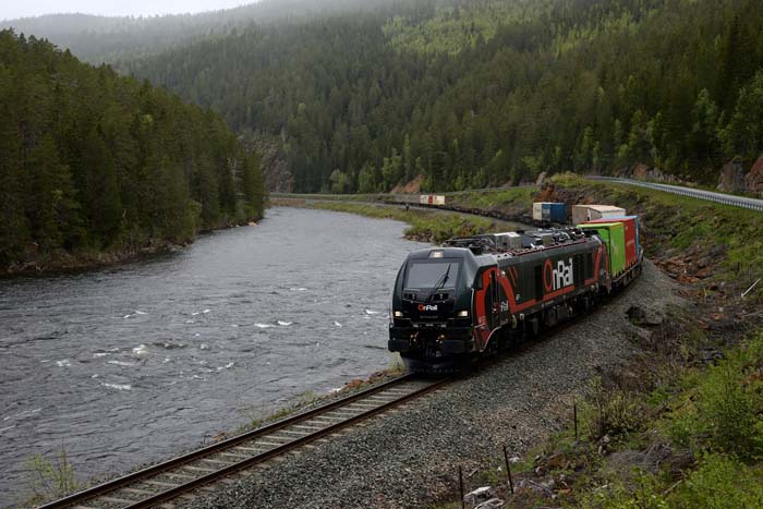 20230531-Tog95930230531-19wSingsaasDjupdalen-RoksethJon_2-700-72