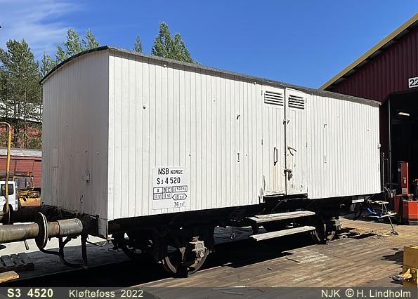S3 4520